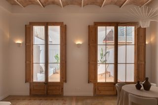 Pis  Carrer de casanova 64. Piso principal totalmente reformado con terraza privada de 25m y