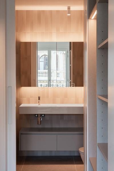 Foto bf8fb21c-c3d9-4784-9cf1-16a2cd3cfef0. Ático magnífico ático dúplex en rambla catalunya en Barcelona