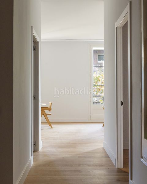 Foto b2b6c97c-329a-4ca7-97bc-0ffd8f3a8410. Pis amb calefacció a Dreta de l´Eixample Barcelona