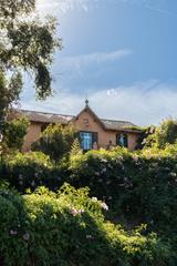 Casa  Carretera de l'església. Casa modernista en las colinas de barcelona luz, diseño y tranqu