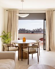 Ático  Carrer del consell de cent. Ático exclusivo con terraza en venta en consell de cent