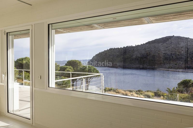 Foto a119759e-a367-41bb-91e6-45b974a0e420. Casa amb calefacció aparcament piscina a Colera
