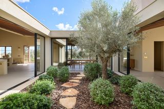 Casa  Carrer es pedregar, 21. Propiedad nueva excepcional que combina autenticidad y diseño co