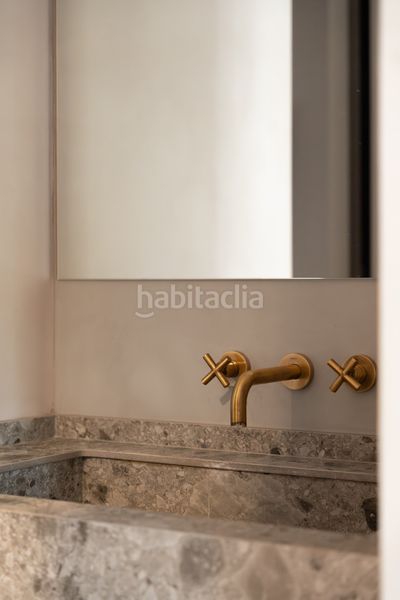 Foto f75e4cb3-038f-49c0-a13e-ca5426e76276. Pis amb calefacció a L´Antiga Esquerra de l´Eixample Barcelona