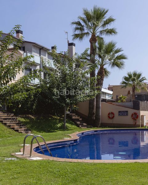 Foto 37c62b76-c920-4dc9-830b-fc64848889e6. Casa amb calefacció aparcament piscina a Ametllers - Poble Sec Sitges
