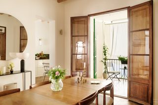 Flat  Carrer vicente yáñez pinzon. Apartamento con encanto mallorquín y acabados contemporáneos