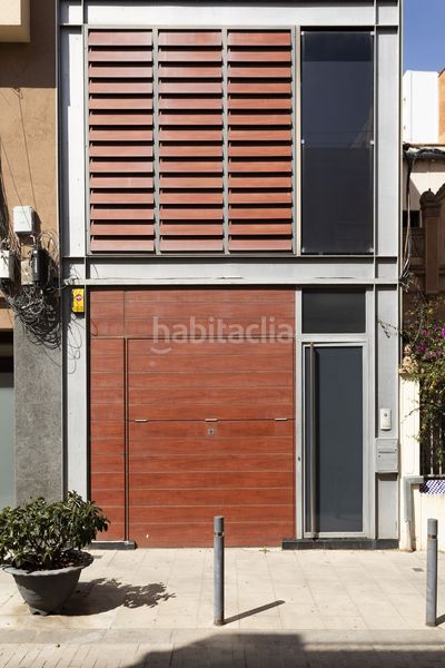 Foto 26c5a68a-bba9-4310-bbf6-9647240b145b. Casa amb calefacció aparcament a Sant Ramon - Maternitat Barcelona