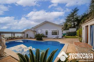 Maison jumele dans Cabrils. Casa en venta en cabrils
