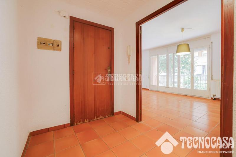 Foto c6ea3701-a9db-48ea-b482-ade2d1cf1b22. Pis amb aparcament piscina a Centre Vilassar de Mar