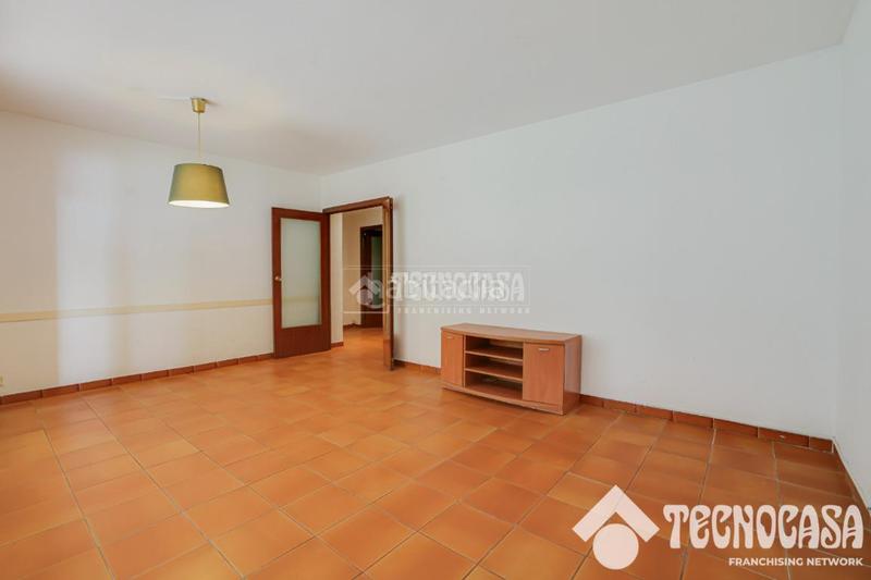 Foto de8d9a6a-7205-41e1-a3b7-60cd1c4e498c. Pis amb aparcament piscina a Centre Vilassar de Mar