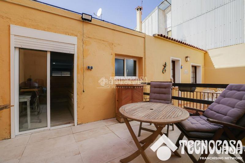 Foto e46bb958-d71a-40be-ba12-b9eec7aa7587. Casa bifamiliare in Veral d´Ocata Vilassar de Mar