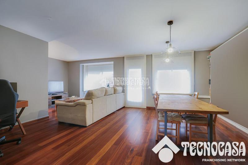 Foto 454f8eaf-033a-44d8-a7ac-3fc5d8c744c1. Pis a Veral d´Ocata Vilassar de Mar