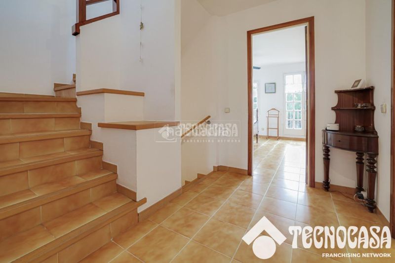 Foto f7dcc128-0034-4d80-b8b3-79e8276dfefd. Casa aparellada amb aparcament piscina a Vilassar de Dalt