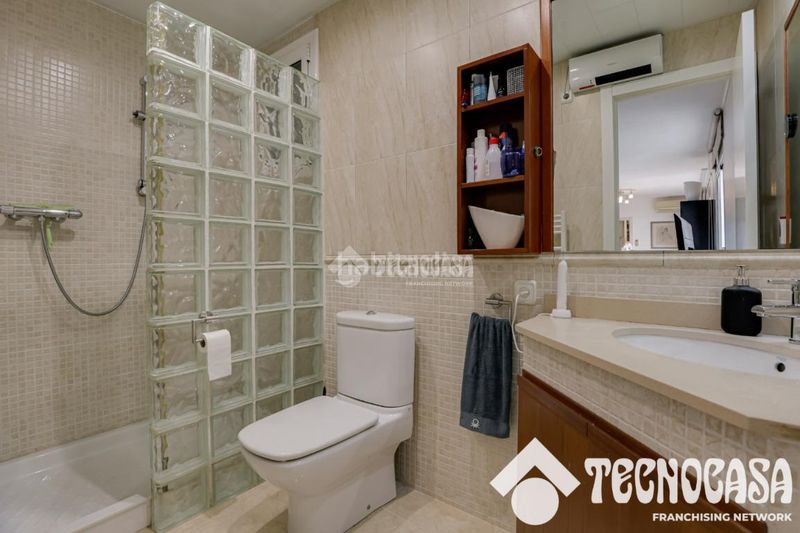 Foto 9332f613-3215-42c3-b6b1-2c19c6932a3e. Pis amb aparcament a Veral d´Ocata Vilassar de Mar