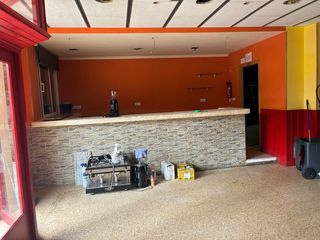 Miete Geschäftsraum  Plaça onze de setembre 13. Local en canet de mar bien situado
