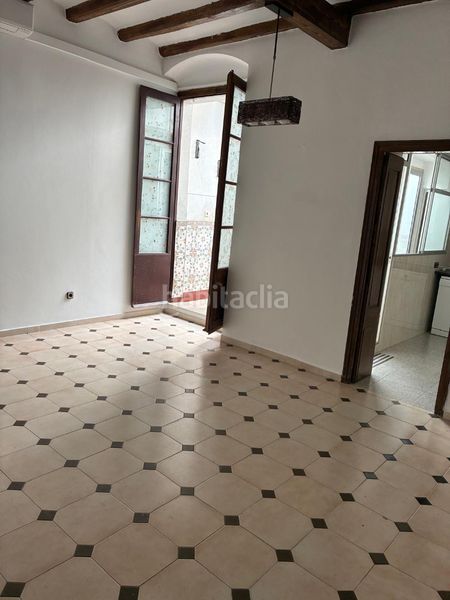 Foto b52c8307-b716-489f-a3ed-432fab13a575. Casa adossada a Canet de Mar