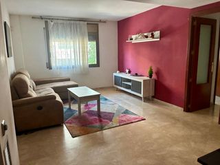 Appartement à Carrer mas feliu 25. Piso luminoso en canet de mar