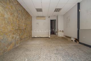 Business premise in El Port