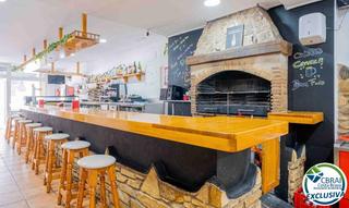 Business premise  Carrer del doctor hermenegild arruga. En venta bar