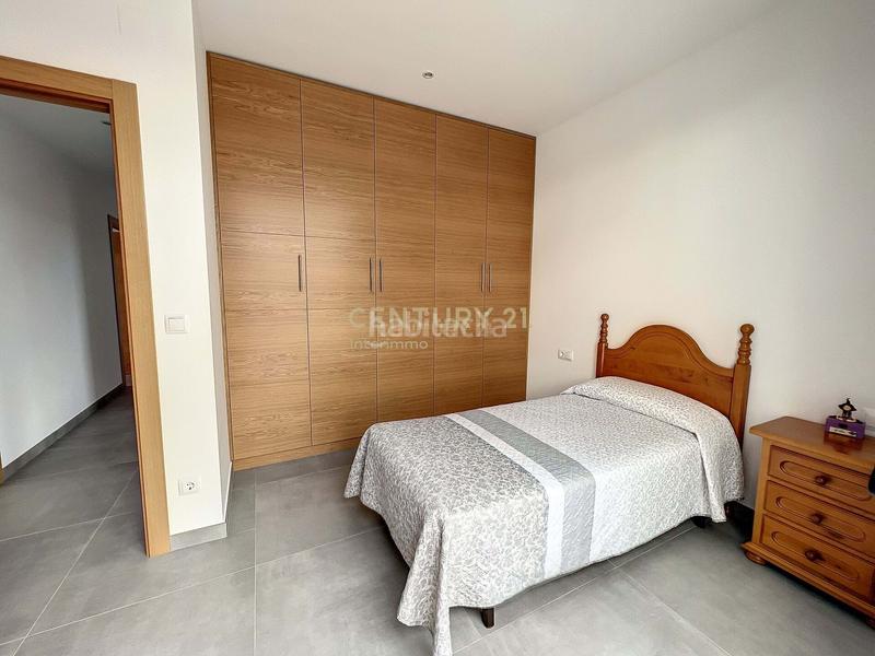 Foto 95a50e5c-0da8-4183-8a36-5f716f3c8dfa. Casa en Carmençó Empuriabrava