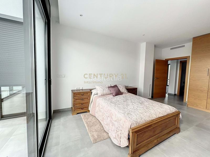 Foto b057f51a-0d0d-4951-bd5e-3816cab705a6. Casa en Carmençó Empuriabrava