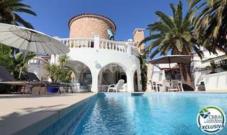 House in Cap Ras - Creus - Falconera