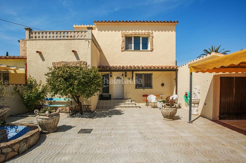 Foto 493f0cdd-66a6-4aac-9786-c83a0ea6fd6d. Casa en Cap Ras - Creus - Falconera Empuriabrava