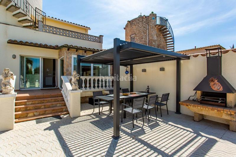 Foto 4fe16e14-bba1-46fb-90c1-79ff8dcdc204. Casa en Cap Ras - Creus - Falconera Empuriabrava