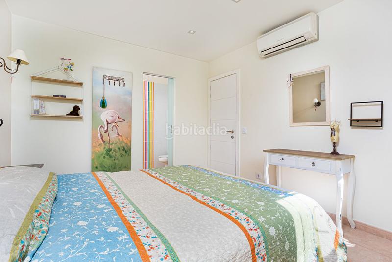 Foto 5b080b43-3393-4078-b177-e1b88c56ecd8. Casa en Cap Ras - Creus - Falconera Empuriabrava