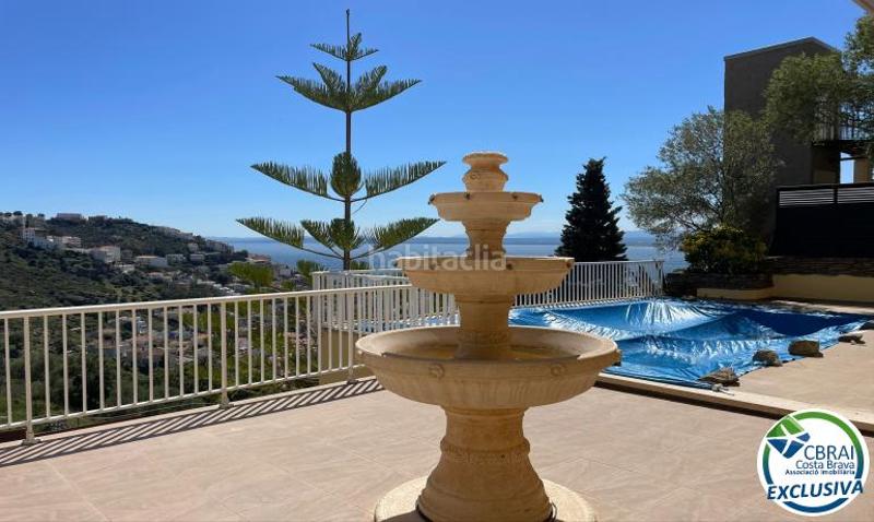 Foto 5a05416c-375c-48b8-8ca7-0acabc0f9e5f. Casa en carrer mirón 51 magnifique xalet de 253 m2 construit, 608 m2 de terrain, belle vue mer et piscine en Roses
