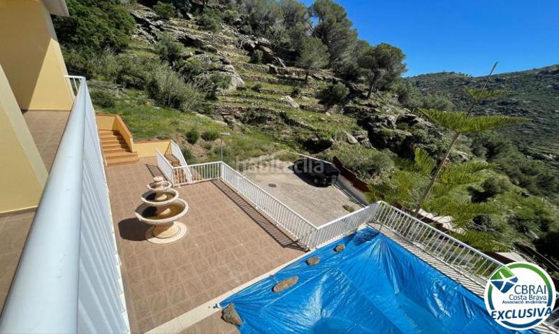 Foto f0829307-d17f-411c-9ac1-422afe716446. Casa en carrer mirón 51 magnifique xalet de 253 m2 construit, 608 m2 de terrain, belle vue mer et piscine en Roses