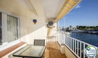 Pis a Carrer cavall de mar 64. Precioso apartamento vacacional reformado en venta en el centro
