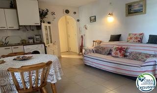 Piso en Avinguda port canigó 22. Encantador apartamento con garaje en opción en roses, santa marg