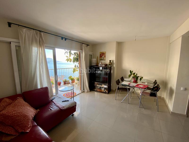 Foto 0bd2b7a8-288b-4abb-b11a-54a675073322. Apartamento en carretera canyelles 10 apartamento al far con excelente vista al mar en Roses