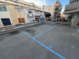 Aparcament cotxe  Carrer a muga. Parking sector delta muga en venta