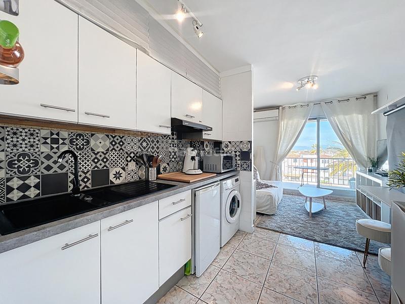 Foto 403dae48-3d90-4518-b783-4620cc93d518. Estudio en passatge poblado típico 19 encantador estudio reformado con gran terraza y vistas al canal - poblat tipic en Empuriabrava