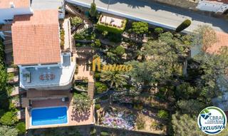 Casa en Carrer ramon llull 21. Villa mediterrnea con alma, vistas impresionantes y oportunidad