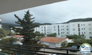 Pis a Antic carrer dublin 18. Apartamento de 2 habitaciones