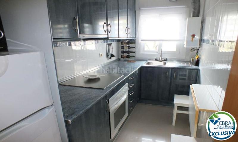 Foto 0e3a5860-f44b-43be-9e67-a6d73ff3d6b8. Piso en antic carrer dublin 18 apartamento de 2 habitaciones en Roses