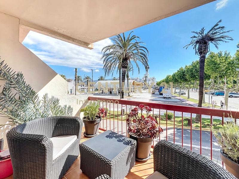 Foto f4e26b7e-a2f4-4daa-8b6a-f52e5000ff49. Piso venta - magnífico piso con licencia turística en el puerto en Empuriabrava