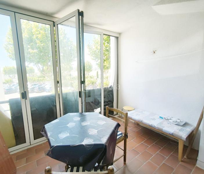 Foto 0f6a695f-78fa-4834-abb3-d7e707faf5ec. Piso encantadora oportunidad de apartamento con terraza en venta - bahia 3 en Empuriabrava