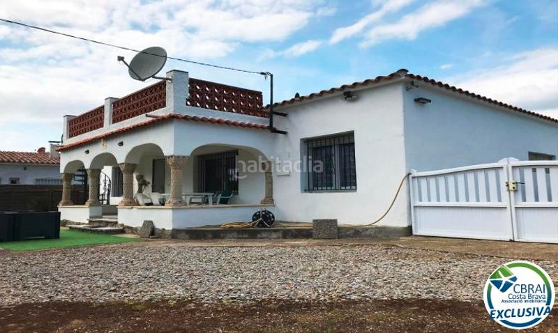 Foto 91d5da1a-f075-4810-9992-40acb670a5b7. Casa en carrer baix camp 4 amplia casa con piscina en venta en mas boscà en Roses