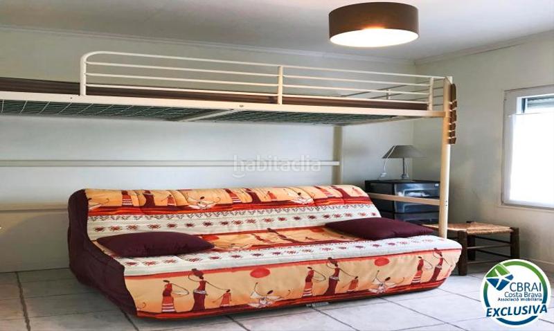 Foto d31f1c9b-1dc6-4592-8e33-87846ff4fd39. Casa en carrer baix camp 4 amplia casa con piscina en venta en mas boscà en Roses