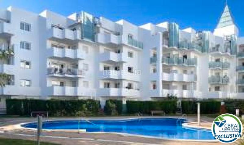 Foto b6195782-31e0-4525-b786-549b2082913b. Piso en carrer port joan 43 ático de 1 dormitorio con sótano y plaza de parking privada en venta en Roses
