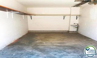 Autoparkplatz in Avinguda del nautilus 16. Garaje privado en venta en santa margarita, roses