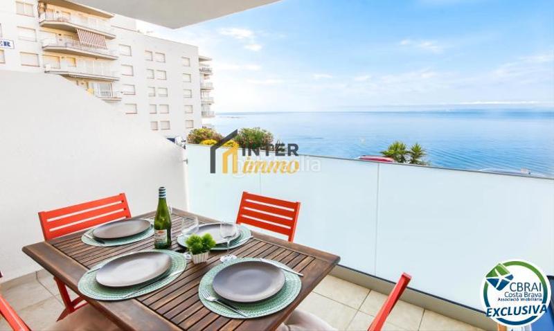 Foto be602814-a5c8-4ffe-8edf-23b2d35c5676. Piso en carretera canyelles 10 apartamento reformado con vistas al mar y licencia turística en Roses