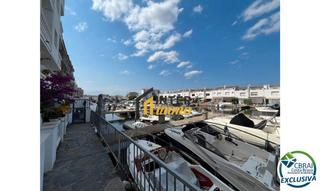 Flat  Carrer port empordà 27. Apartamento totalmente reformado con 2 habitaciones y vistas al