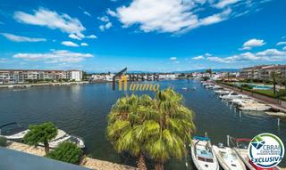 Piccolo appartamento  Carrer sant maurici 208. Bonito apartamento con vistas al lago