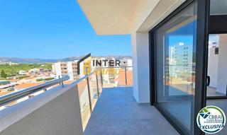 Pis a Carrer punta de llevant 12. Apartamento de obra nueva en venta