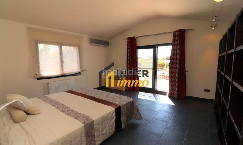 Foto 7b057a9d-cf60-4908-846c-a7e01904185d. Casa en calle mig 4 villa totalmente renovada en la exclusiva zona golf en Peralada